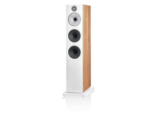 BW 603 S3 Oak Angled Grille Off