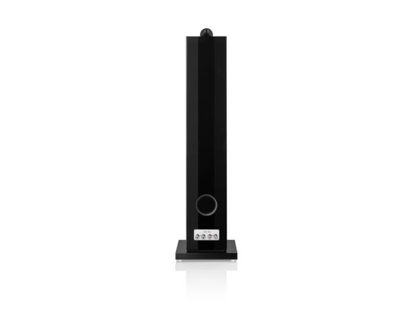 BW 703 S3 Gloss Black Rear