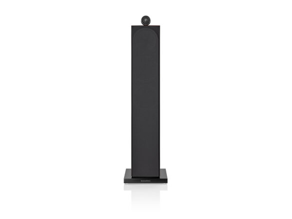 BW 703 S3 Rosenut Front with Grille