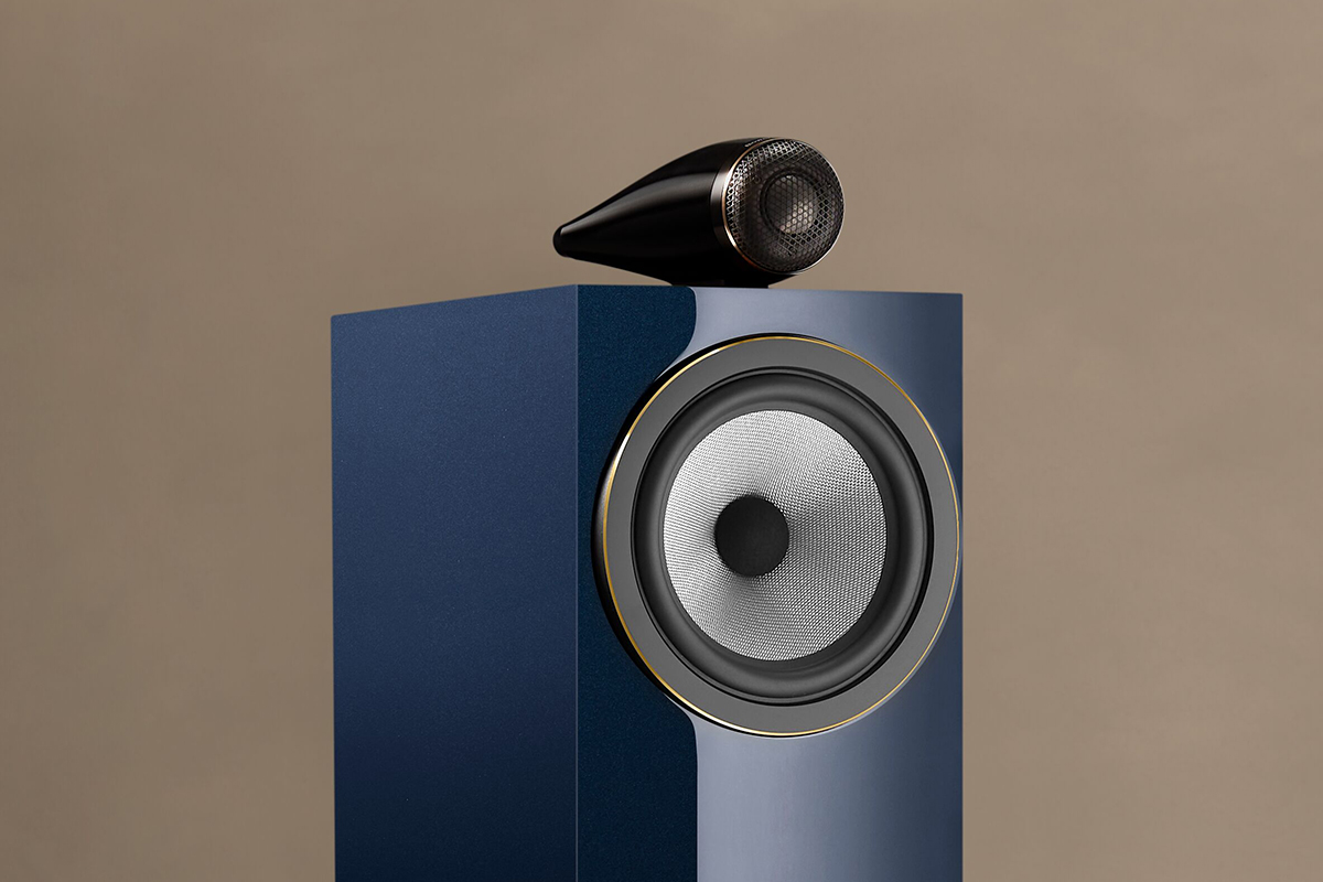 705 S3 Signature 19 BW 705 S3 Signature Midnight Blue Metallic Beauty 2