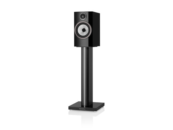 BW 706 S3 with FS 700 S3 Gloss Black Front Angle
