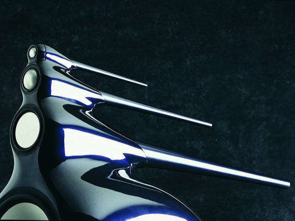Nautilus Midnight Blue Front Top Detail