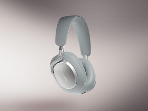 BW Px8 S2 Pearl Blue Beauty 2
