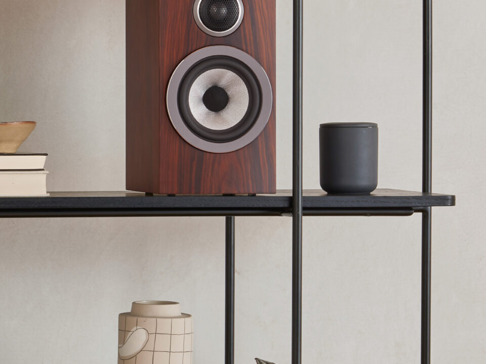 374 Bowers Wilkins 707 S3 8